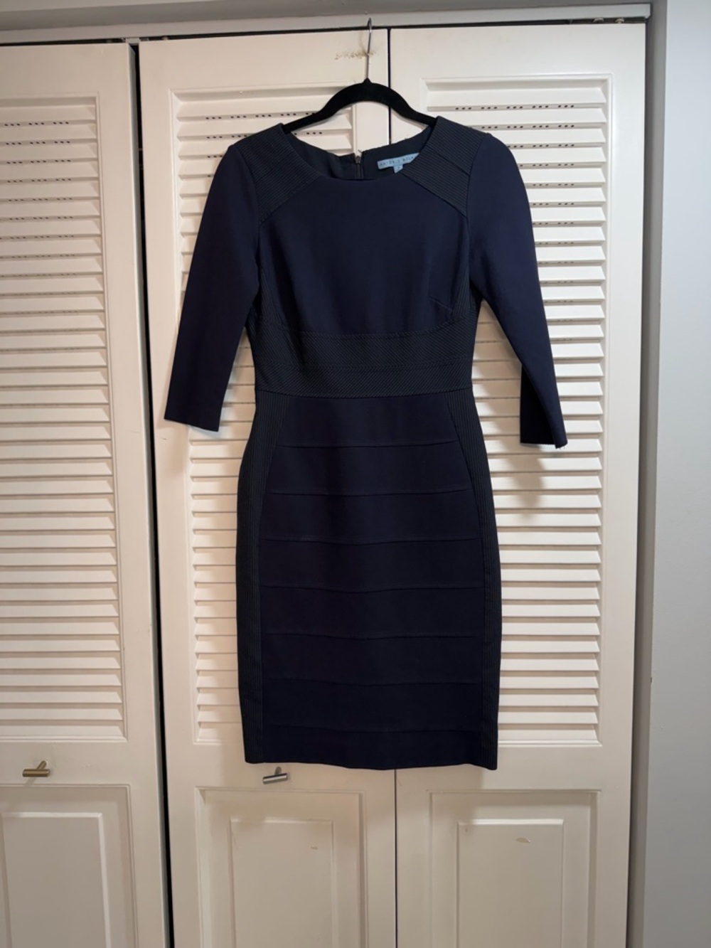 ANTONIO MELANI Navy Fitted Sheath Dress with Three-Quarter Sleeves